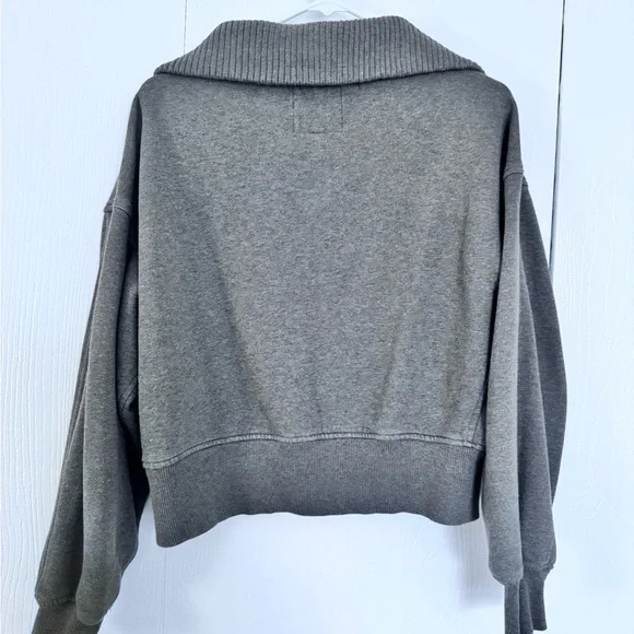 Aerie Olive Green Women's Cowl Neck Sweater - Picture 3 of 3